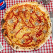 Peperoni E Salsiccia Pizza