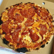 Scuisceme' Mocca  Pizza (Pepperoni Pizza) (H)